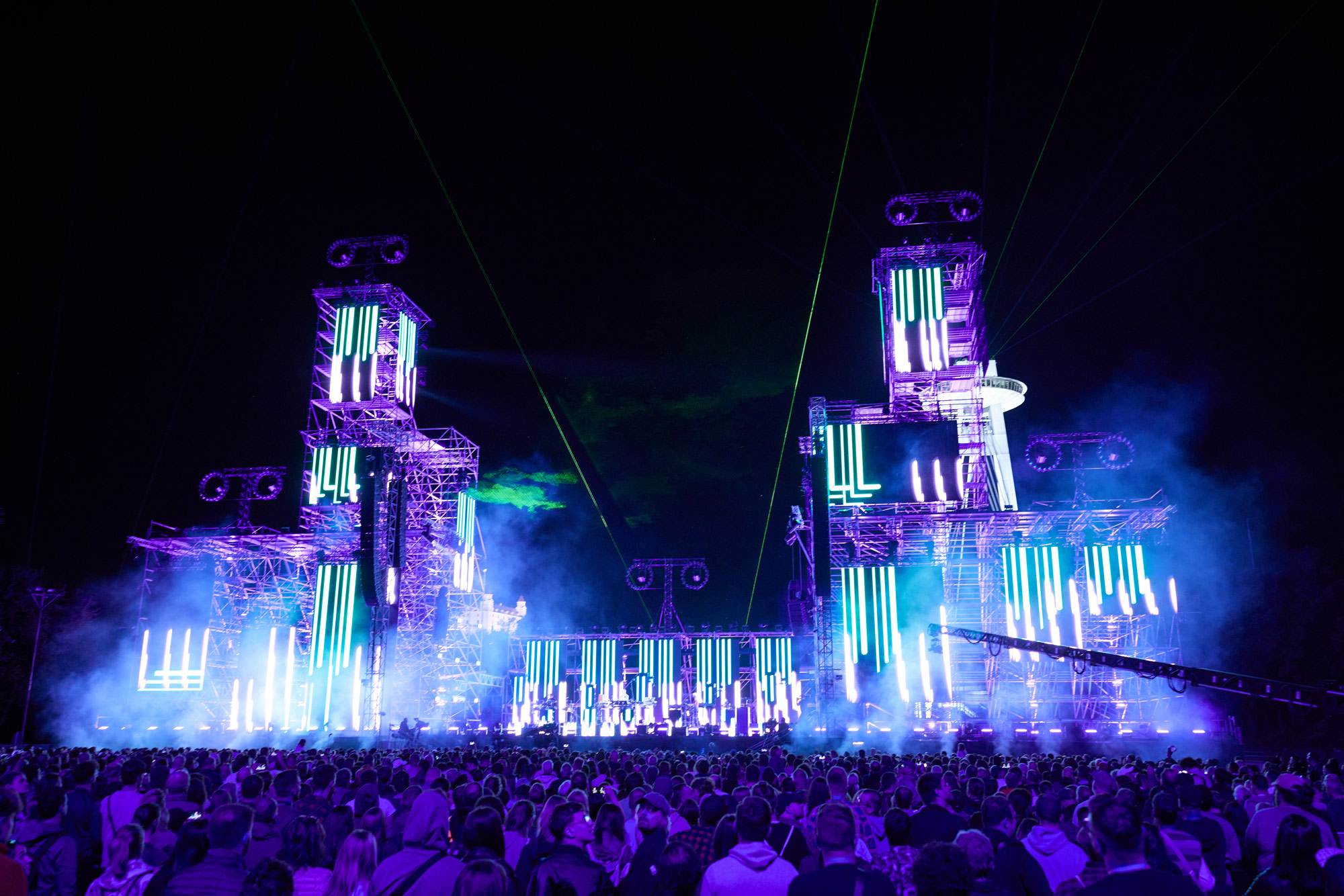 Jean-Michel Jarre live, lighting by Placing Shadows