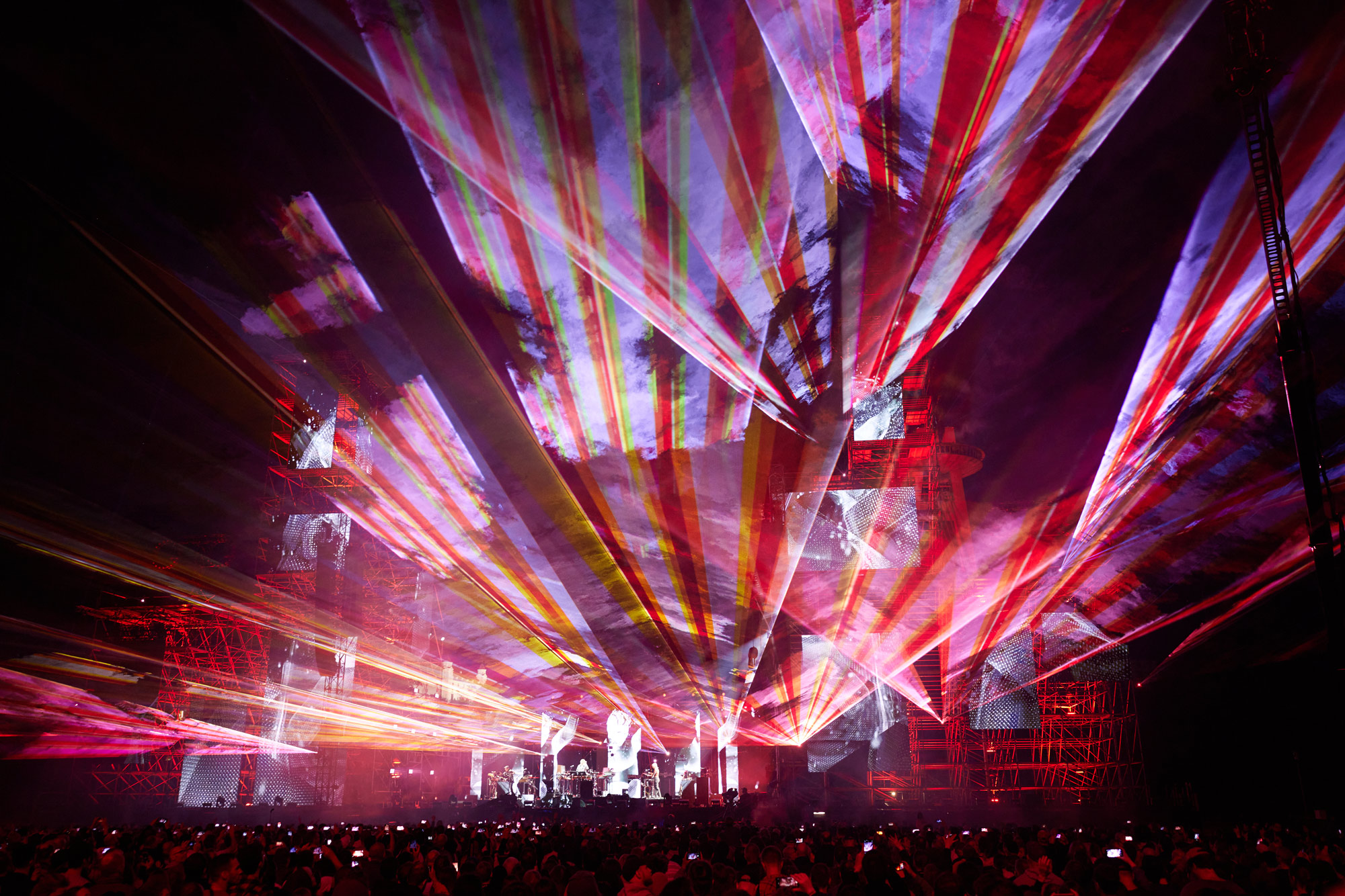 Jean-Michel Jarre live, lighting by Placing Shadows